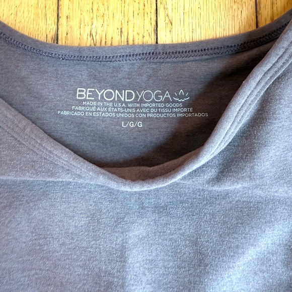 Beyond Yoga Mauve Matching Set (Size L) - Picture 3 of 6